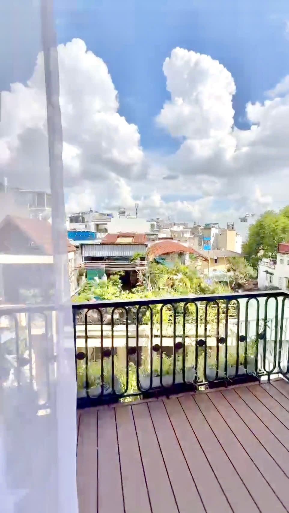BÁN NHÀ PHÚ NHUẬN- MẶT TIỀN NGUYỄN TRỌNG TUYỂN- 4 TẦNG 3 PHÒNG NGỦ NỘI THẤT NGHỈ DƯỠNG: Nhỉnh 7 Tỷ 5
