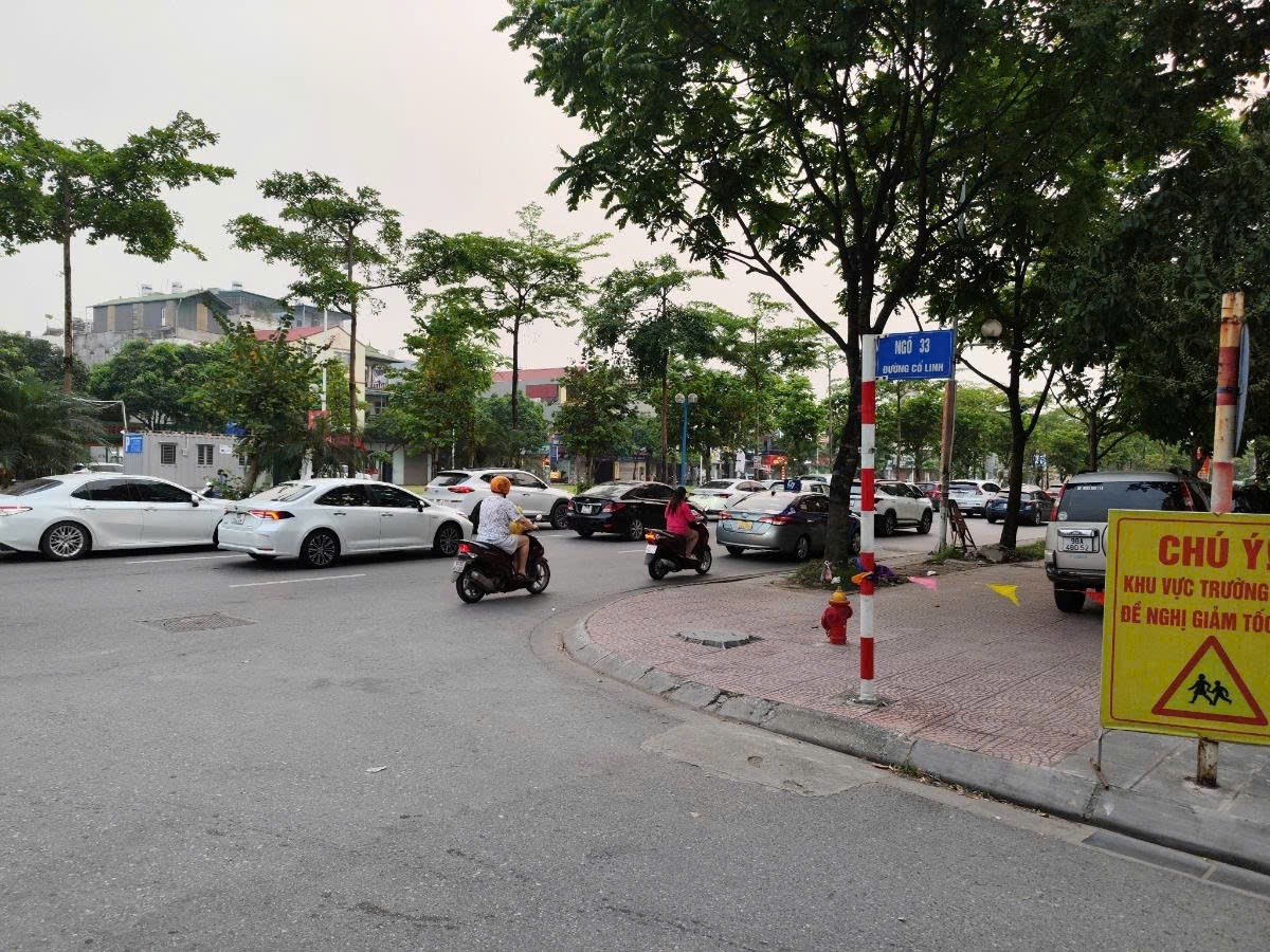 BÁN NHÀ THẠCH BÀN 28 tỷ 100m LÔ GÓC 2 MẶT TIỀN KINH DOANH,LONG BIÊN 4
