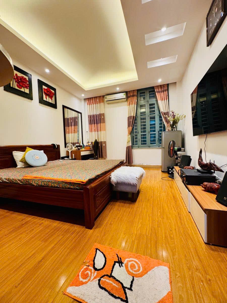 BÁN NHÀ TRẦN CUNG – 56m² – 4 TẦNG – 2 MẶT THOÁNG – GIÁ 10.5 TỶ – CÁCH PHẠM VĂN ĐỒNG 50M 2