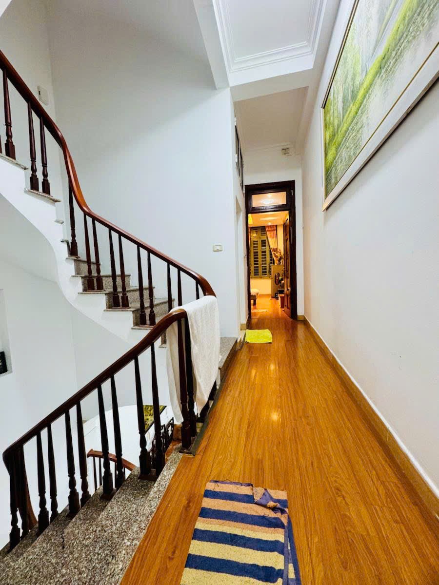 BÁN NHÀ TRẦN CUNG – 56m² – 4 TẦNG – 2 MẶT THOÁNG – GIÁ 10.5 TỶ – CÁCH PHẠM VĂN ĐỒNG 50M 5