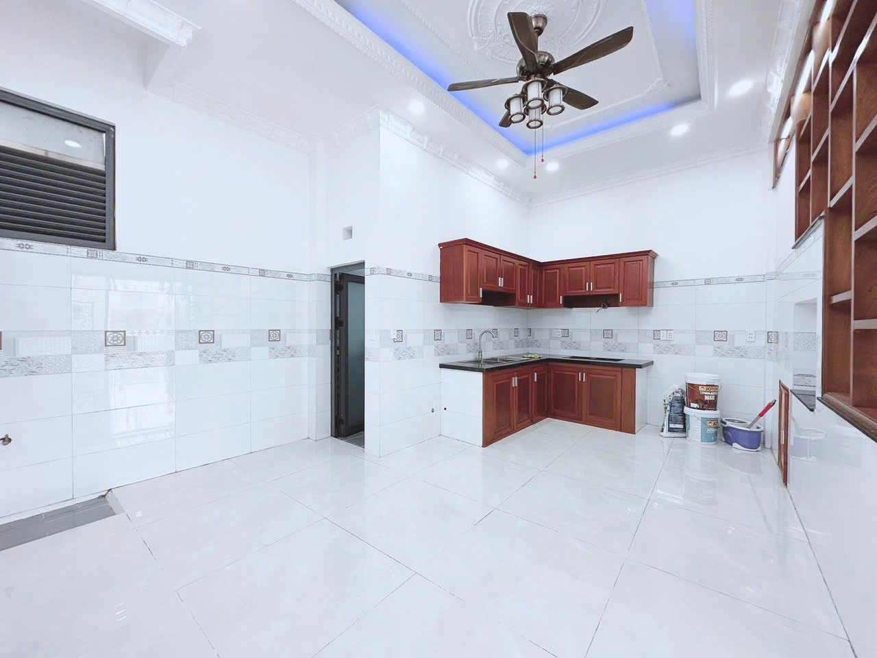 Nhà hẻm lk 4-5, Bình Hưng Hòa B, Bình Tân dt 65m2 3 lầu 4pn 5wc giá 5,6 tỷ 5