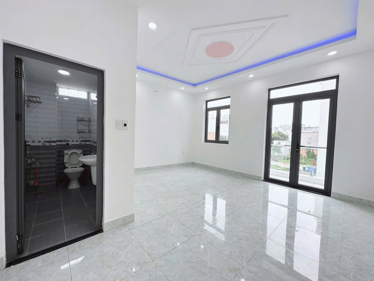 Nhà hẻm lk 4-5, Bình Hưng Hòa B, Bình Tân dt 65m2 3 lầu 4pn 5wc giá 5,6 tỷ 6