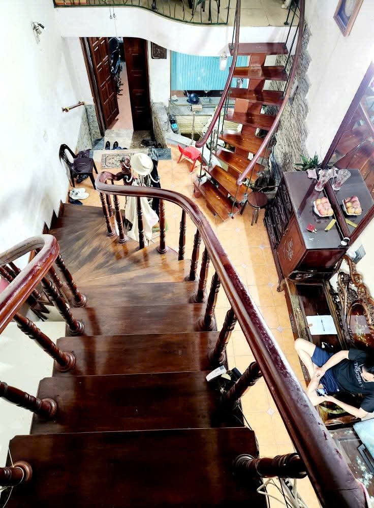 Hàng hiếm PHỐ Vương Thừa Vũ,Thanh Xuân 51m2, 5 tầng giá 14  tỷ, ô tô đỗ.