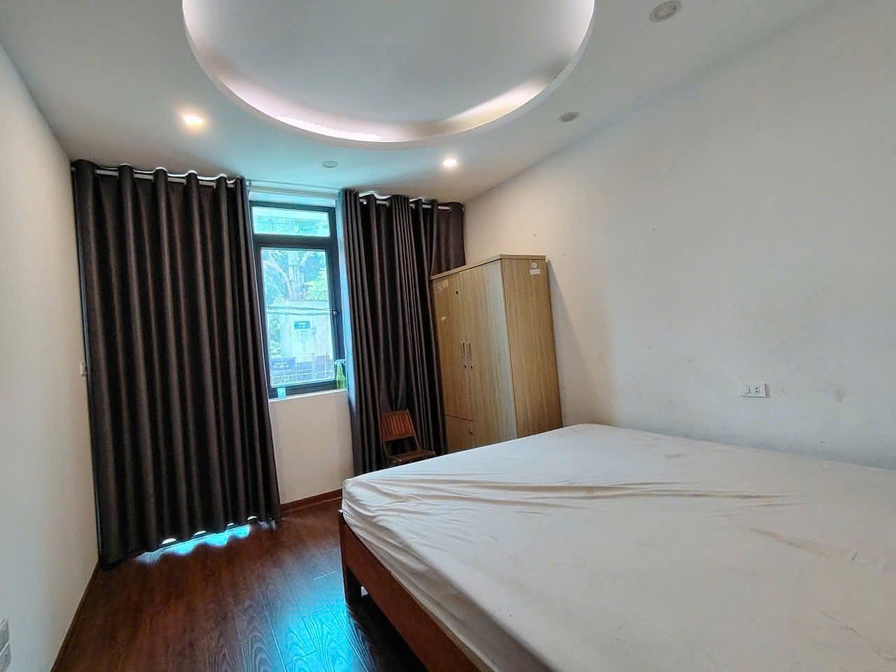 Bán GẤP nhà 53m giá 9.3 tỷ, PHỐ Thái Hà Đống Đa. Ô TÔ , KINH DOANH 3