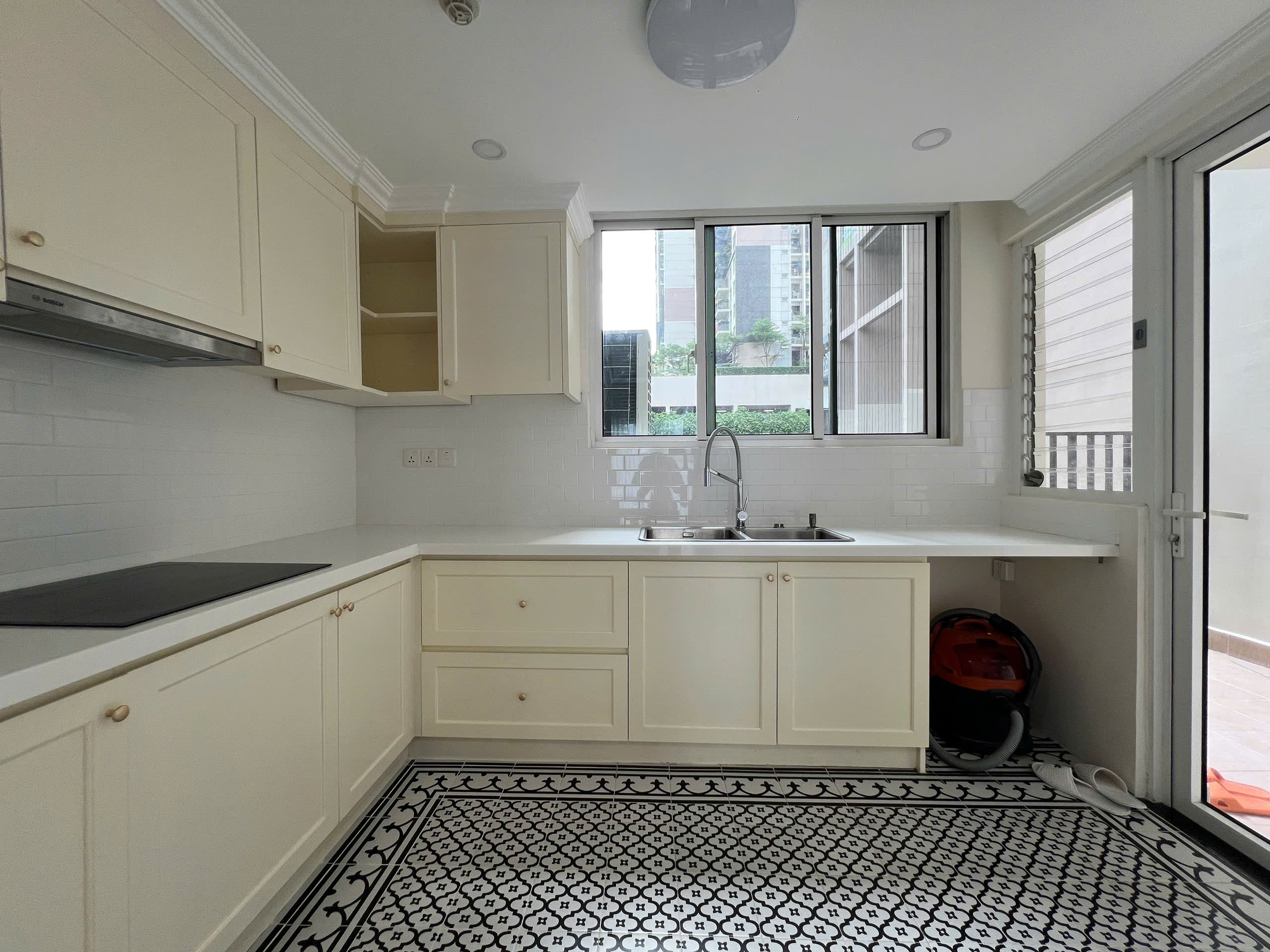 Cần bán Căn hộ chung cư Quận 2, Hồ Chí Minh, Diện tích 350m², Giá 025 Tỷ 8