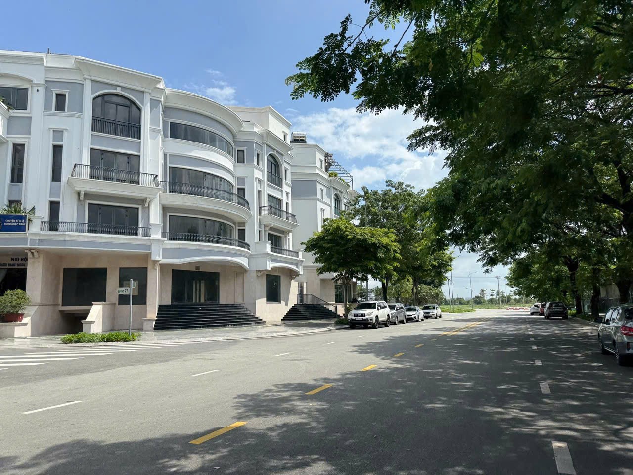 Cho thuê Nhà mặt tiền Phường Hiệp Bình Phước, Thủ Đức, Diện tích 300m², Giá 140 Triệu/tháng 2