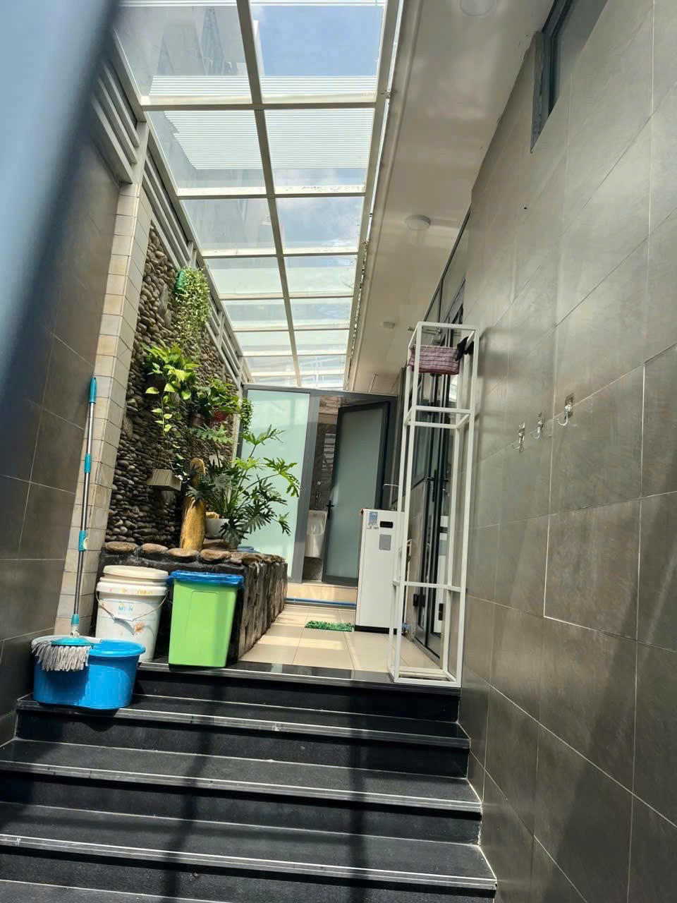 Cần bán Nhà mặt tiền Phường Hiệp Bình Phước, Thủ Đức, Diện tích 269m², Giá 60 Tỷ 5