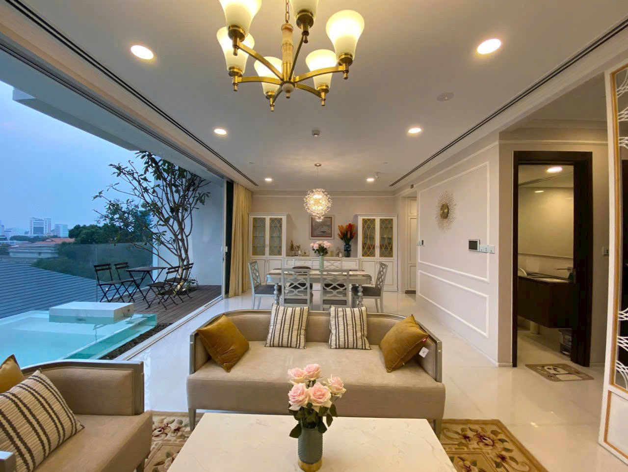 Cho thuê Căn hộ chung cư Quận 3, Hồ Chí Minh, Diện tích 137m², Giá Thương lượng 5