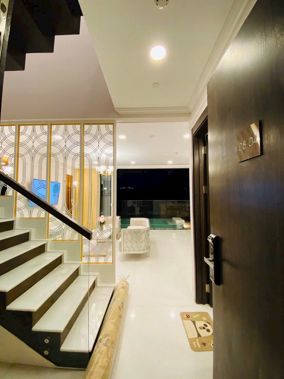 Cho thuê Căn hộ chung cư Quận 3, Hồ Chí Minh, Diện tích 137m², Giá Thương lượng 3