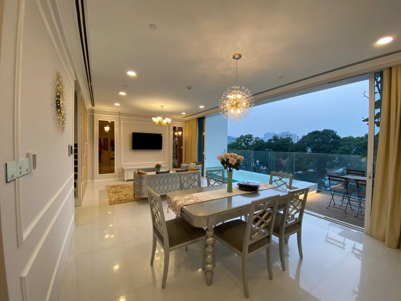 Cho thuê Căn hộ chung cư Quận 3, Hồ Chí Minh, Diện tích 137m², Giá Thương lượng 7