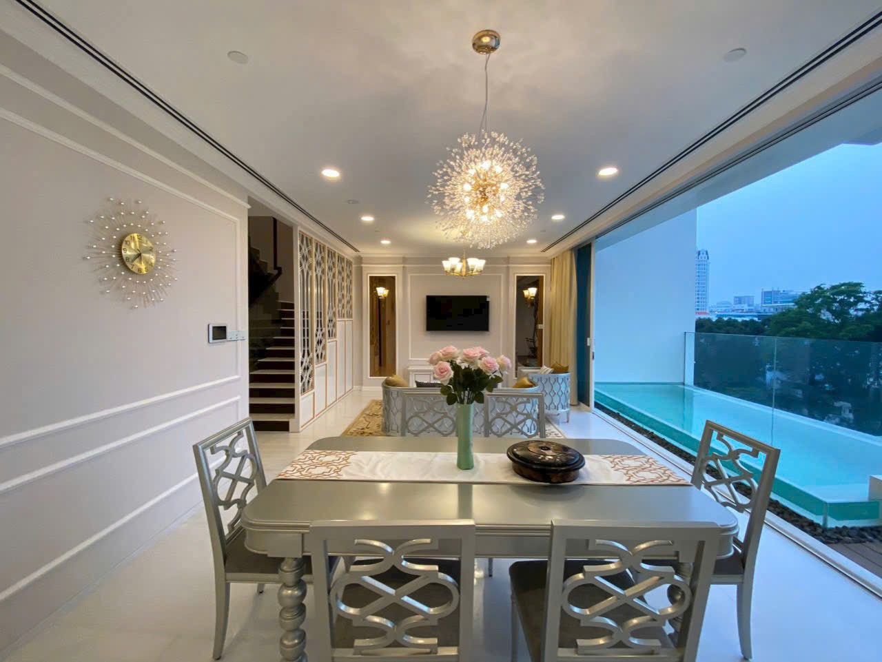 Cho thuê Căn hộ chung cư Quận 3, Hồ Chí Minh, Diện tích 137m², Giá Thương lượng 4