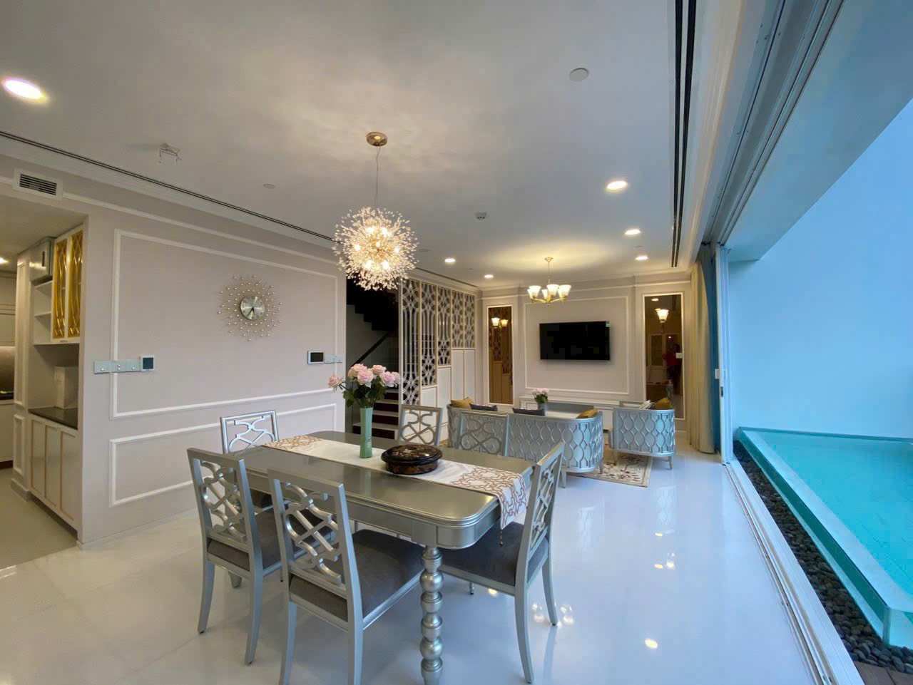 Cho thuê Căn hộ chung cư Quận 3, Hồ Chí Minh, Diện tích 137m², Giá Thương lượng 8