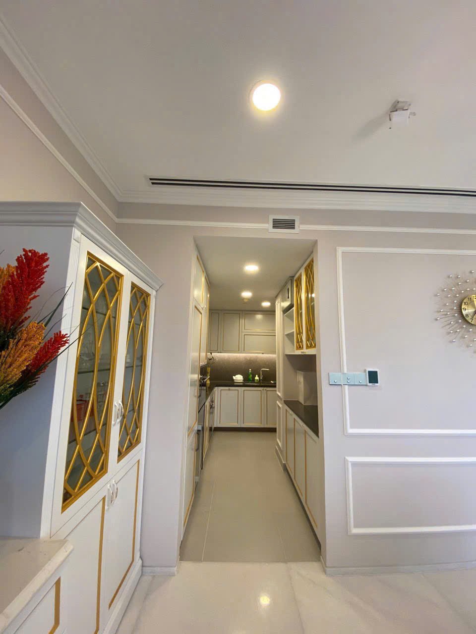 Cho thuê Căn hộ chung cư Quận 3, Hồ Chí Minh, Diện tích 137m², Giá Thương lượng