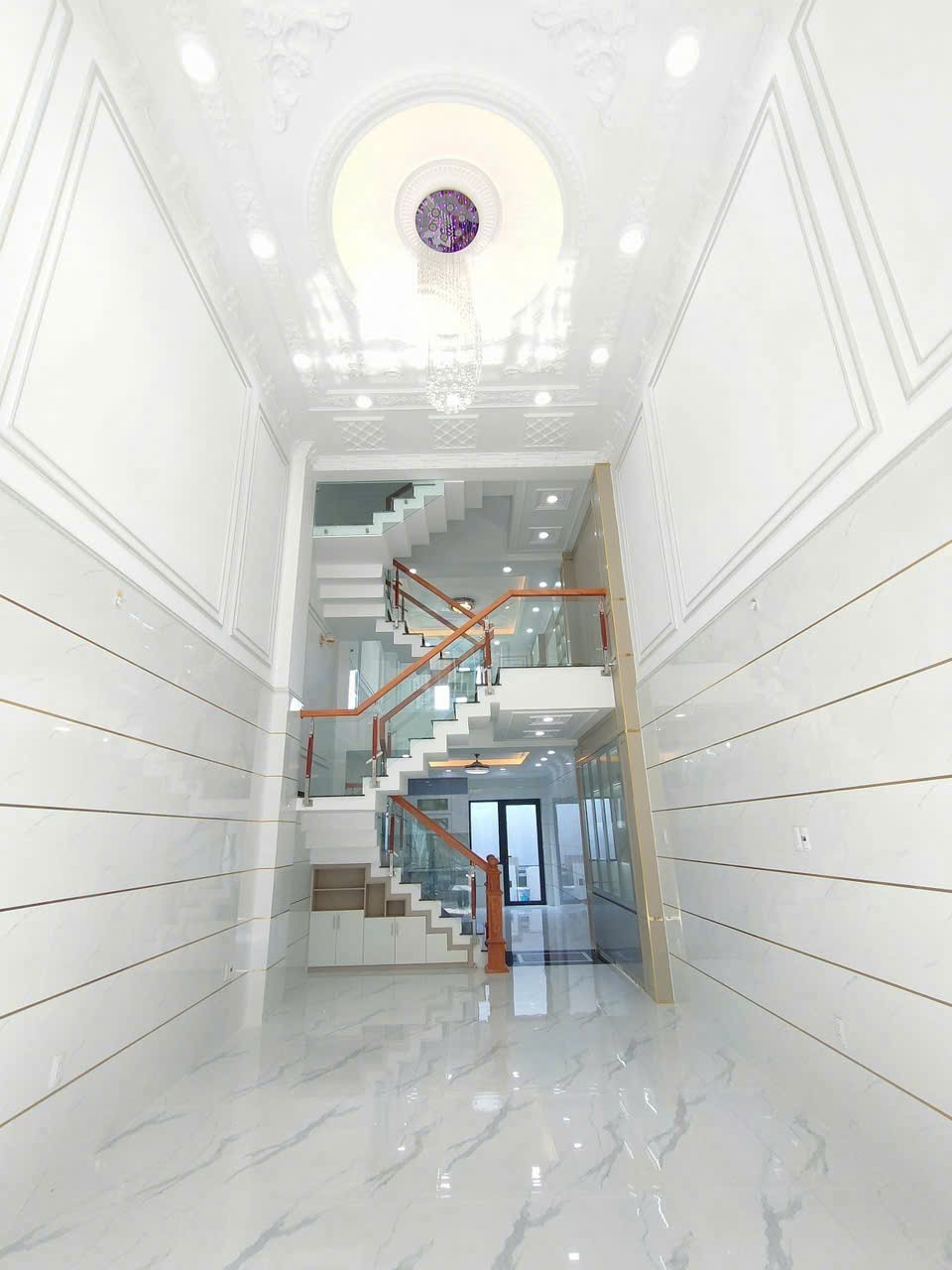 Nhà đẹp hẻm Liên khu 4-5, Bình Hưng Hòa B, Bình Tân dt 72m2 3 lầu 4pn 5wc giá 6,6 tỷ 6