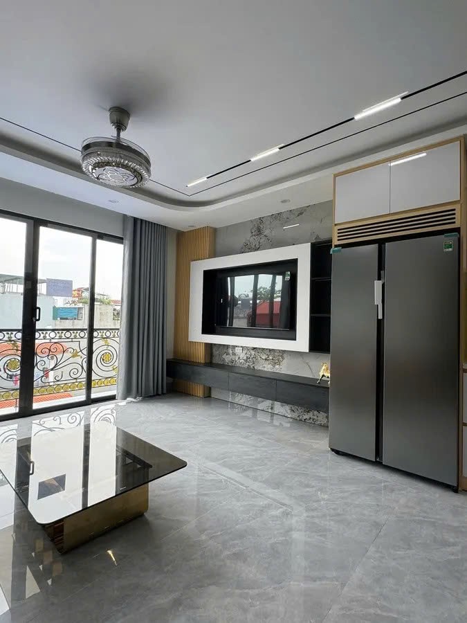 NHÀ MỚI Ô TÔ VÀO NHÀ Phố Ngọc Thụy 47m2 6 tầng mặt tiền 4.6m,14.5 tỷ Long Biên. 5