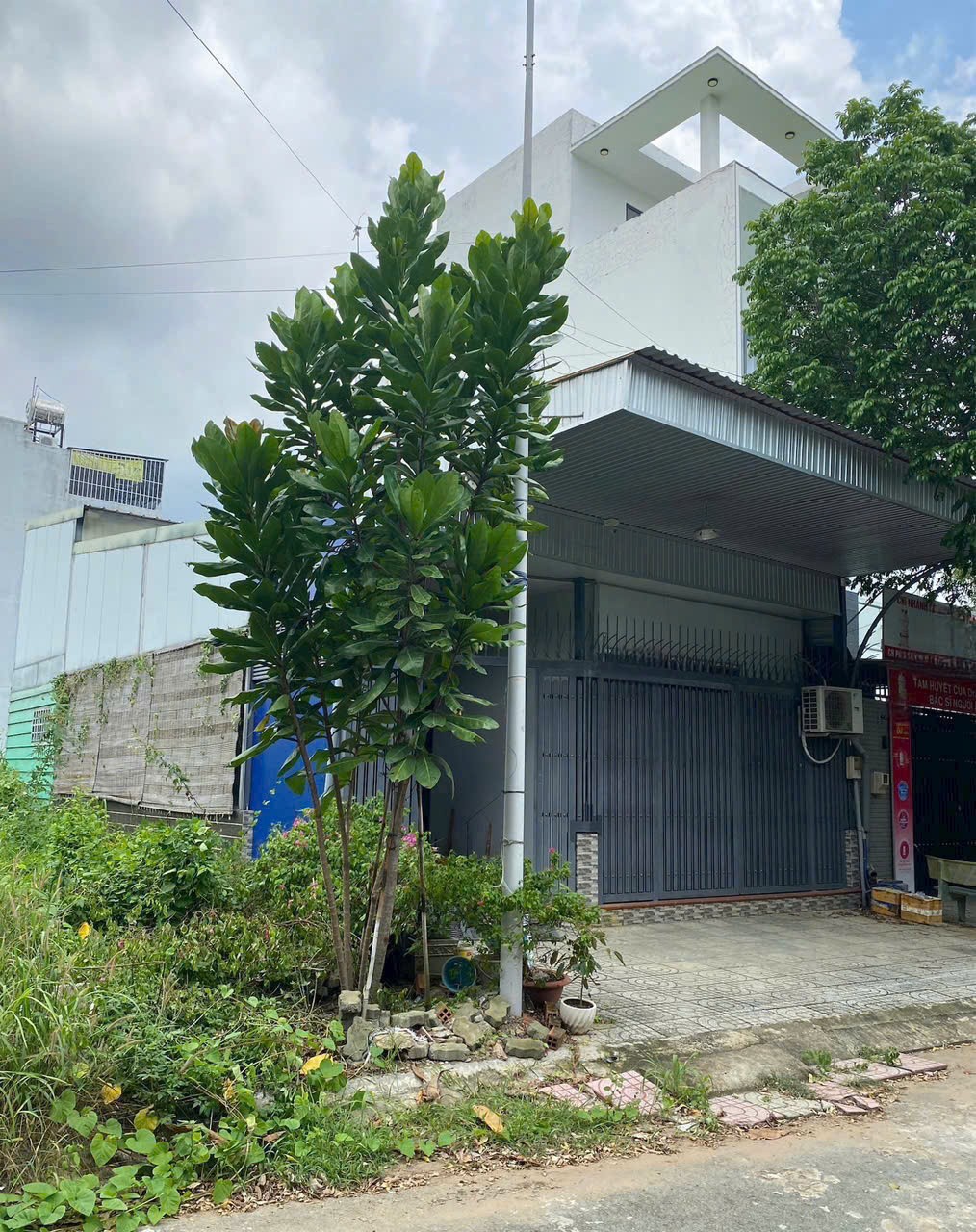 Cho thuê Nhà mặt tiền Phường Phước Long B, Quận 9, Diện tích 119m², Giá Thương lượng 4