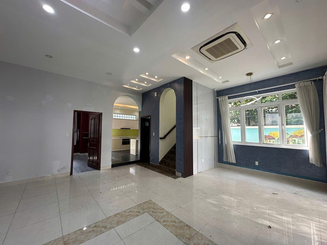 Cần bán Biệt thự Quận 2, Hồ Chí Minh, Diện tích 333m², Giá 56 Tỷ 7