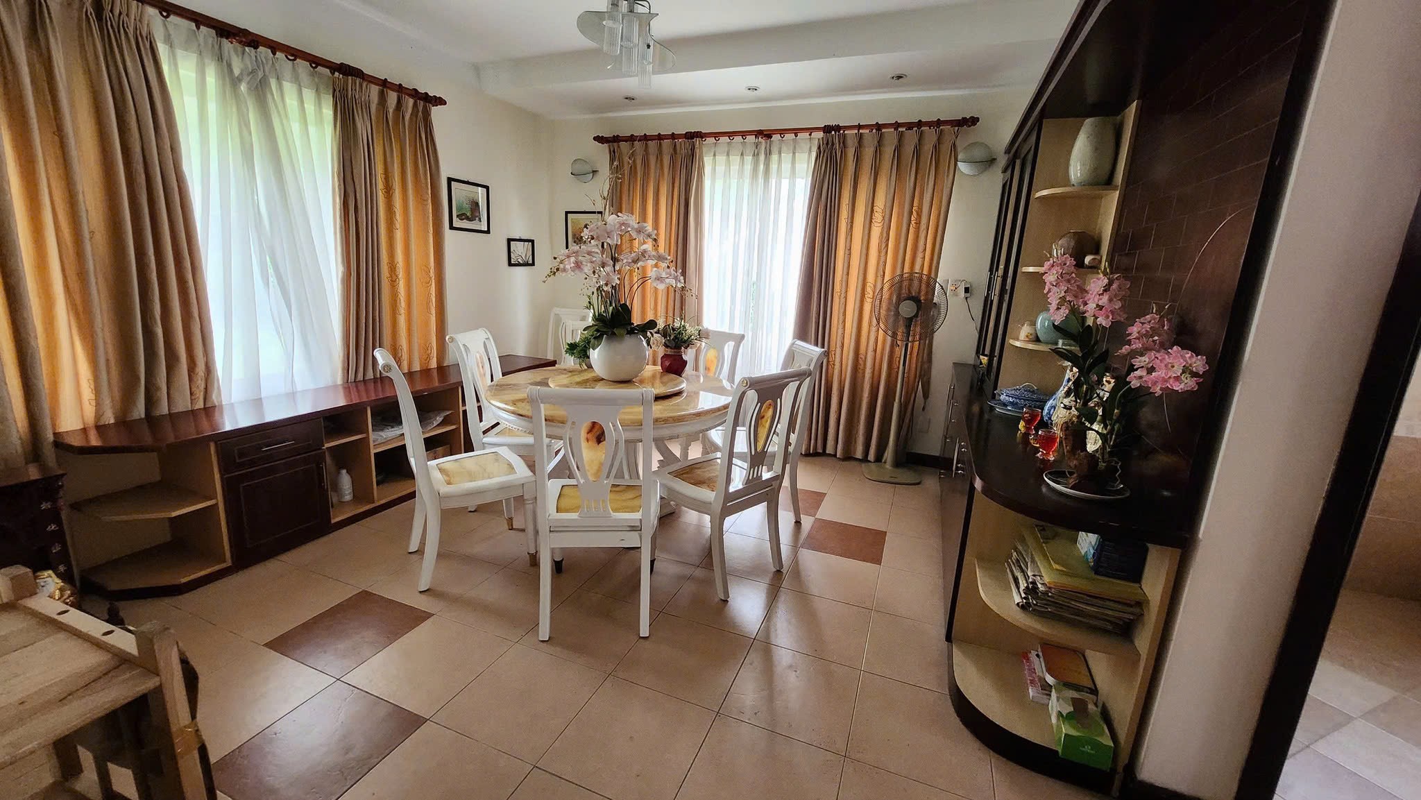 Cho thuê Biệt thự Phường Long Thạnh Mỹ, Quận 9, Diện tích 377m², Giá 25 Triệu/tháng 4