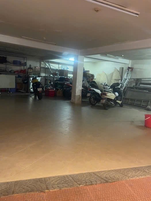 MẶT PHỐ NGUYỄN VĂN CỪ,LONG BIÊN 100 tỷ 150m VỈA HÈ Ô TÔ KINH DOANH ĐỈNH,CHO THUÊ 4