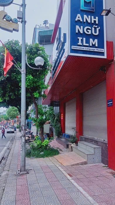 MẶT PHỐ NGUYỄN VĂN CỪ,LONG BIÊN 100 tỷ 150m VỈA HÈ Ô TÔ KINH DOANH ĐỈNH,CHO THUÊ 2