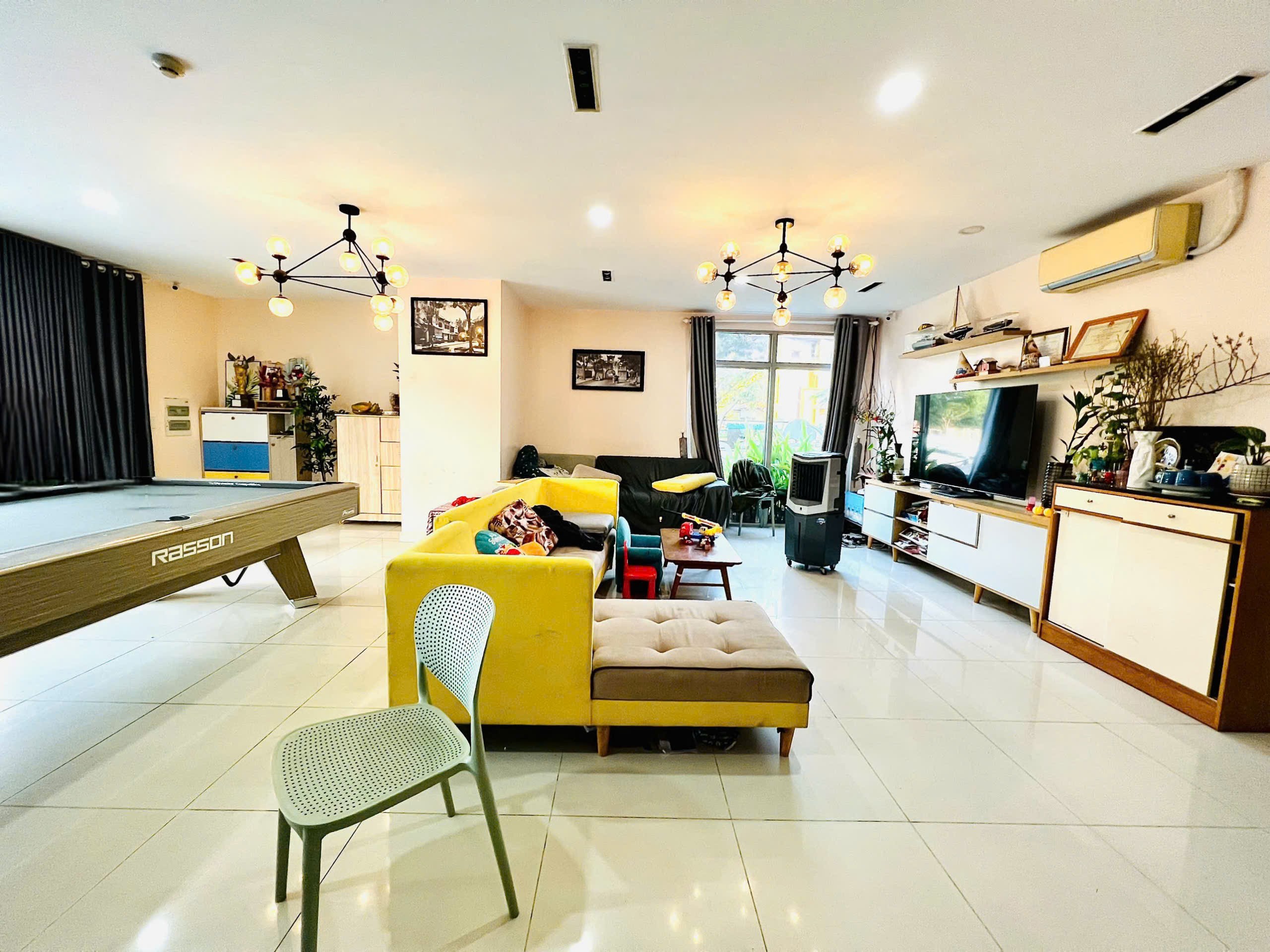 Cho thuê Nhà mặt tiền Phường Bình Trưng Tây, Quận 2, Diện tích 200m², Giá 25 Triệu/tháng