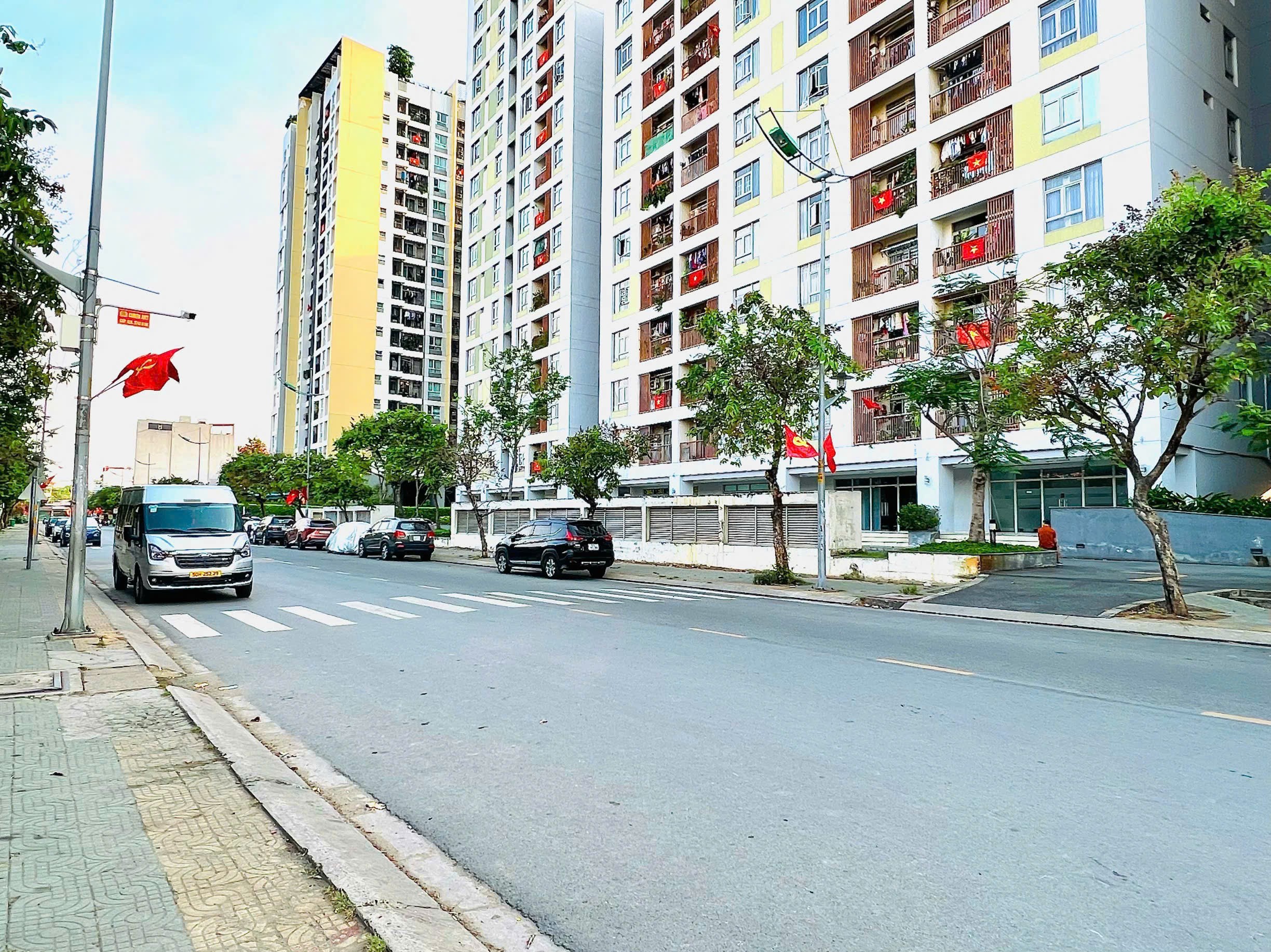 Cho thuê Nhà mặt tiền Phường Bình Trưng Tây, Quận 2, Diện tích 200m², Giá 25 Triệu/tháng 4