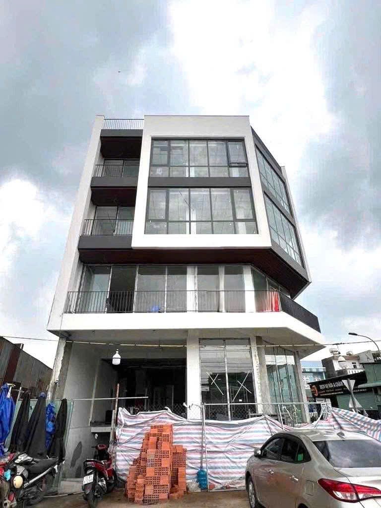 Cho thuê Nhà mặt tiền Thủ Đức, Hồ Chí Minh, Diện tích 165m², Giá 70 Triệu/tháng 3