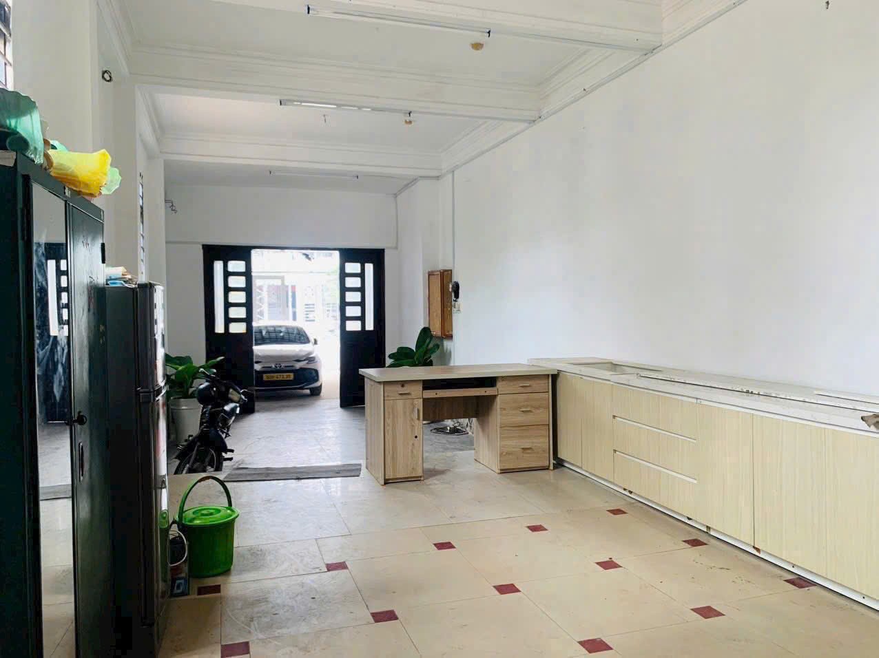 Cho thuê Nhà mặt tiền Quận 7, Hồ Chí Minh, Diện tích 500m², Giá 100 Triệu/tháng 6