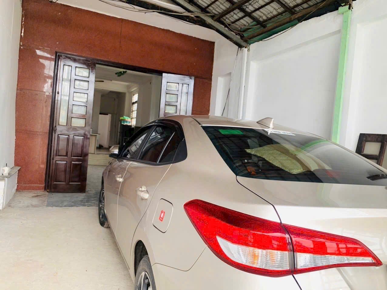 Cho thuê Nhà mặt tiền Quận 7, Hồ Chí Minh, Diện tích 500m², Giá 100 Triệu/tháng