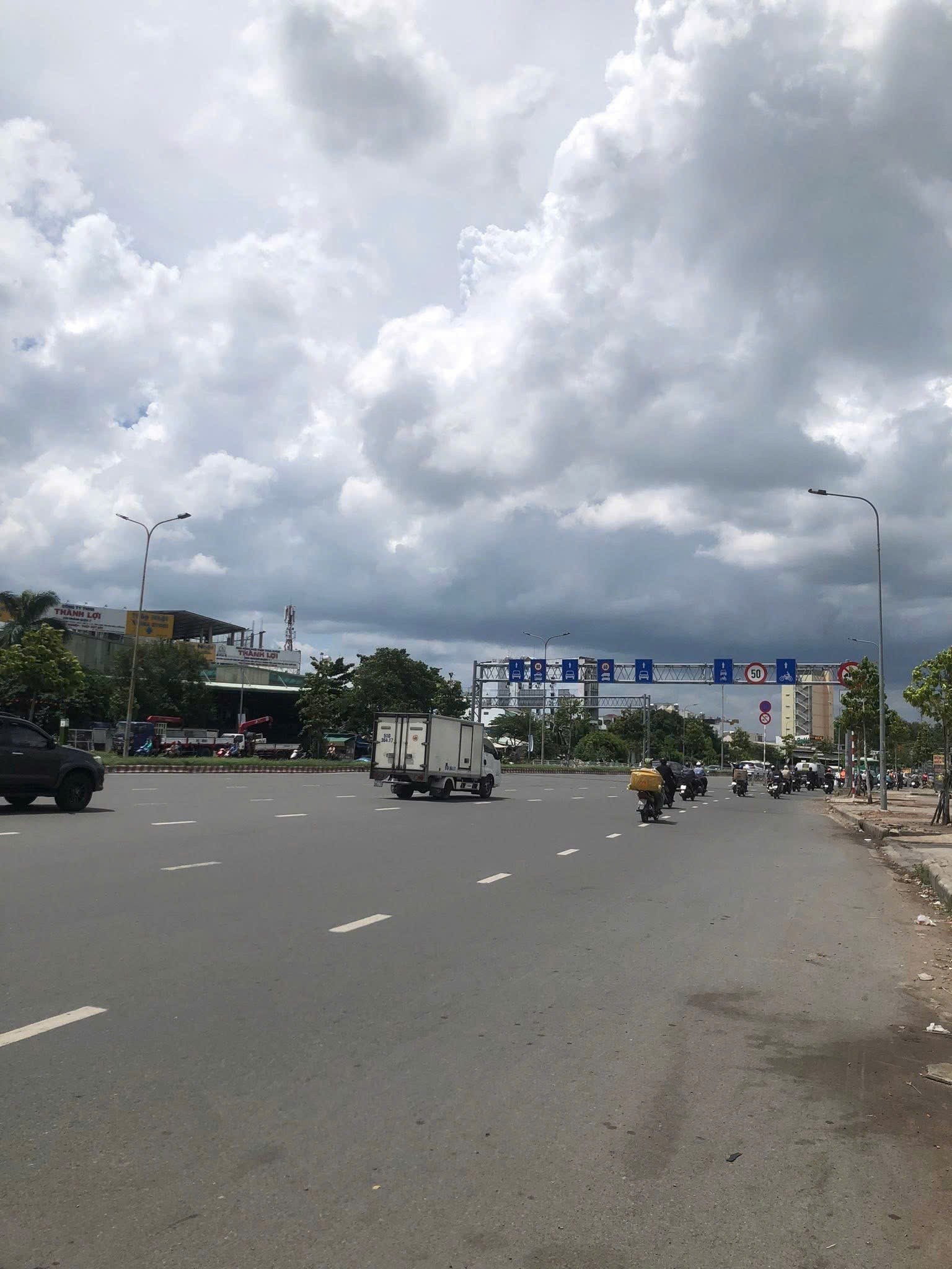 Cho thuê Nhà mặt tiền Quận 7, Hồ Chí Minh, Diện tích 500m², Giá 100 Triệu/tháng 4