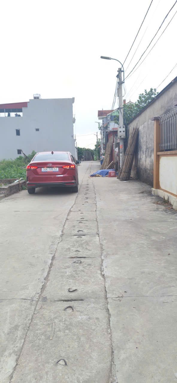 Đất tổ 9, Quang Minh, Mê Linh. Gần KCN và trường CD Y Dược Tuệ Tĩnh. DT 60m 2