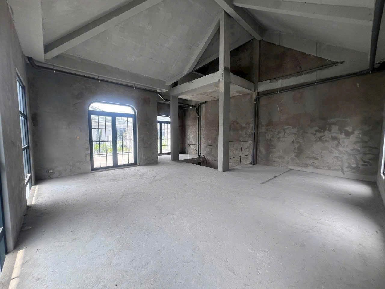 Cần bán Biệt thự Quận 9, Hồ Chí Minh, Diện tích 180m², Giá 018.8 Tỷ 6