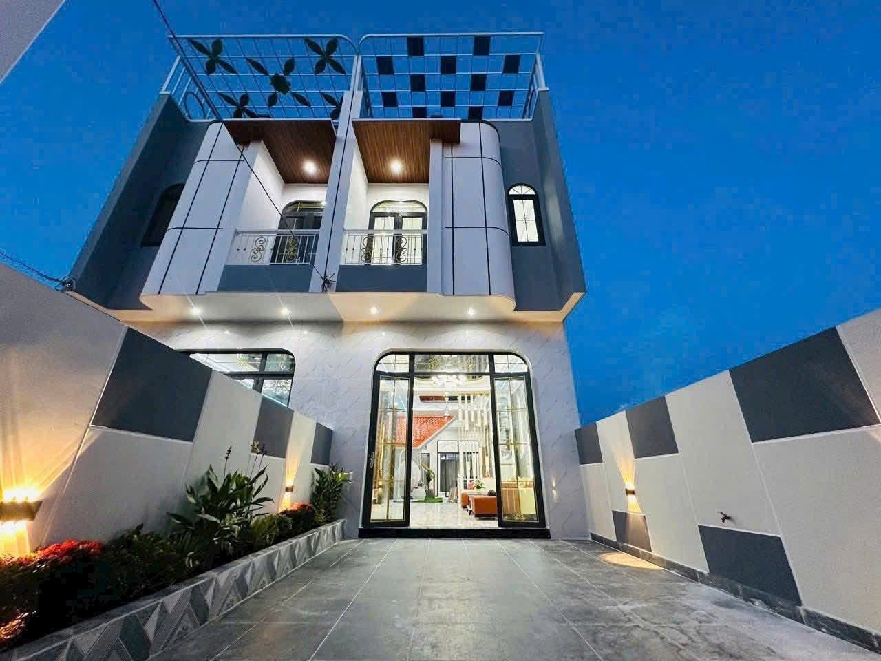 Nhà đẹp mt Huỳnh Thị Luông, xã Phước Lâm, Cần Giuộc dt 121m2 1 lầu 4pn 3wc giá 2,88 tỷ 4
