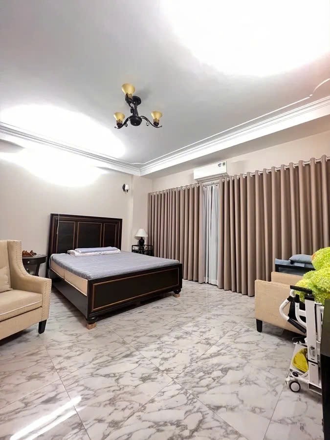NHÀ ĐẸP DÂN XÂY 5 Tầng thang máy phố Trường Lâm 52 m2 X4.7M, 10.2 tỷ Long Biên.Ô TÔ ĐỖ CỬA. 4