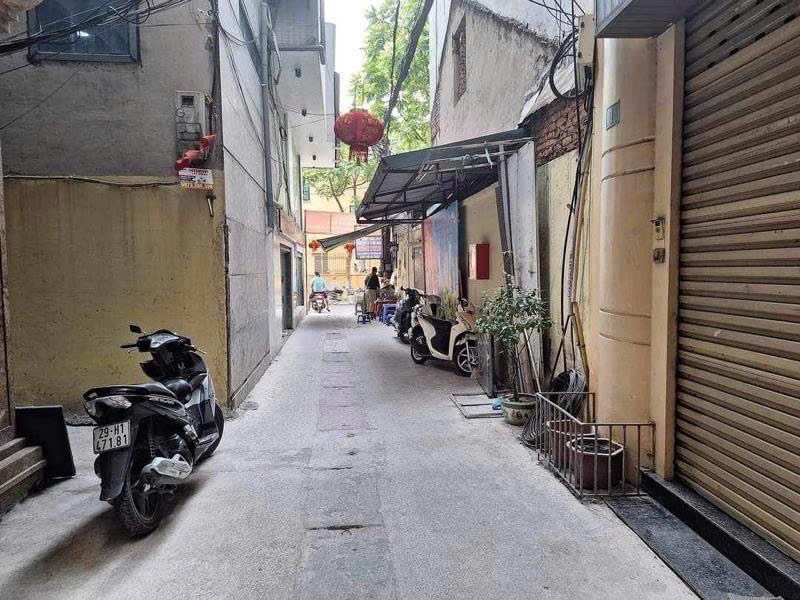 Nhà Nguyễn Thái Học - 60m², 5 Tầng, Giá 21.5 Tỷ  Ô TÔ Đỗ Cửa 10M Ra Phố