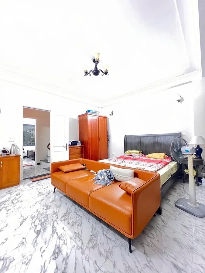 NHÀ MỚI Ở LUÔN Phố Trường Lâm 52 m2 5 tầng mặt tiền 4.7m, 9.95 tỷ Long Biên. 3
