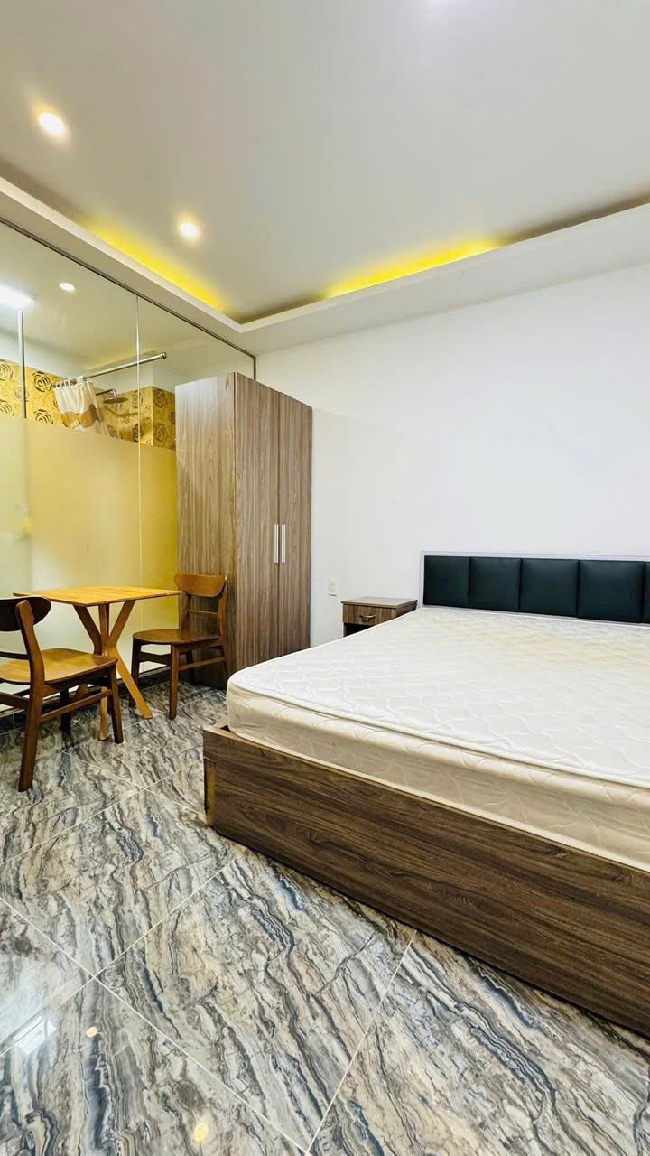 BÁN NHÀ KẾ QUẬN 1- 6 TẦNG 8 PHÒNG ĐỦ NỘI THẤT-NGUYỄN KHOÁI QUẬN 4-THU NHẬP 3.6 TỶ/5NĂM: nhỉnh 12 TỶ 4
