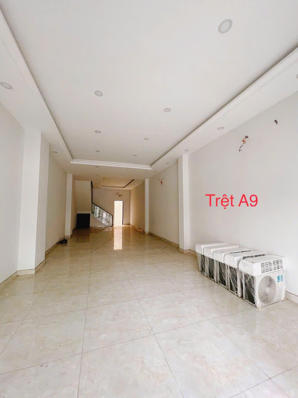 Cho thuê Nhà mặt tiền Phường 10, Gò Vấp, Diện tích 100m², Giá Thương lượng 2