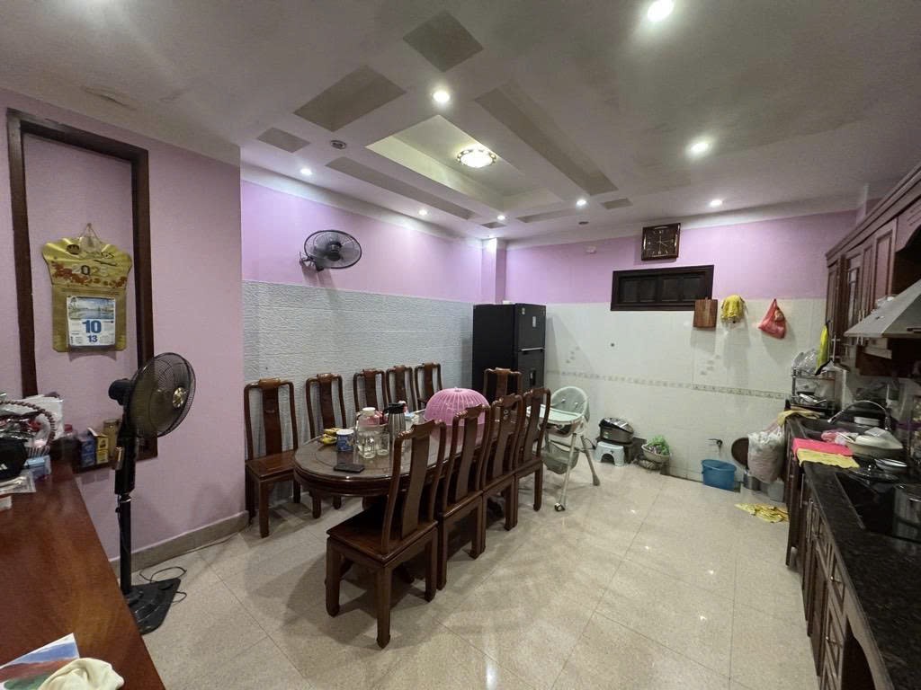 NGUYỄN SƠN,LONG BIÊN 22ỷ 80m,NGÕ Ô TÔ 7 CHỖ TRÁNH NHAU NGÀY ĐÊM 3
