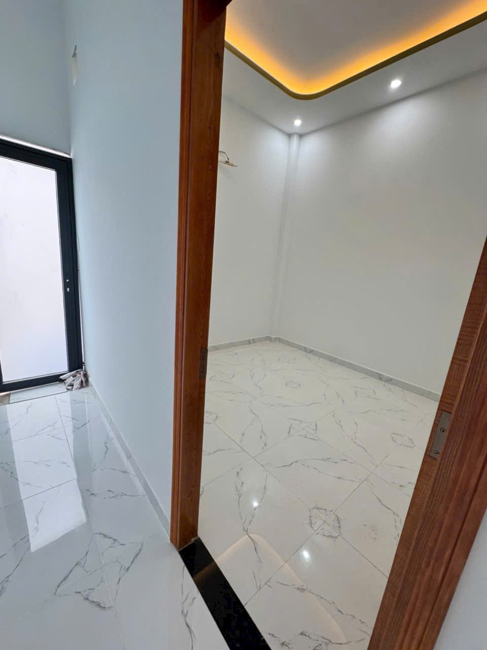 Nhà hẻm Nguyễn Thị Tú, Bình Hưng Hòa B dt 58,8m2 1 lầu 4pn 3wc giá 4,5 tỷ 9
