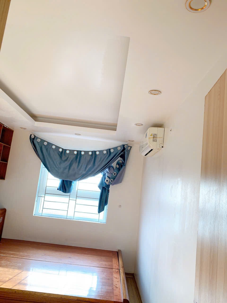Bán căn hộ 1 phòng ngủ view hồ sen siêu đẹp cc Thanh Hà 2
