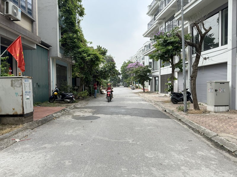 Đất TĐC Trâu Quỳ: 113m2 đường 11m, đối diện Shophouse Metropolitan - Khổ đất đẹp, đầu tư hoặc an cư 3