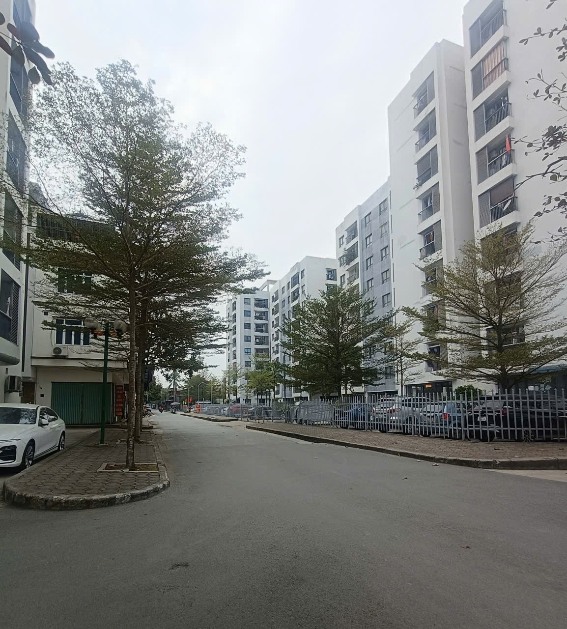 Bán đất Phân lô Quân đội Lai Xá 62 m2, 2 ô tô tránh kinh doanh, giá 8 tỷ68 3