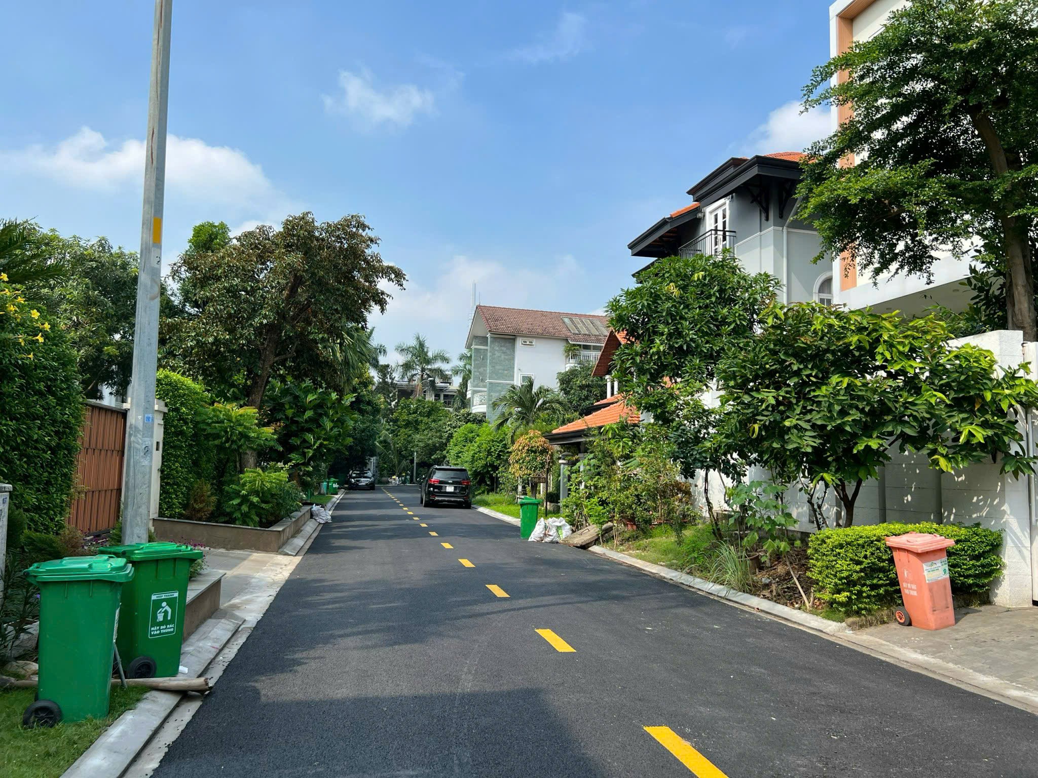 Cực hiếm bán Khuôn đất đẹp - Quận 2 Khu compound Thảo Điền 1 xây Biệt thự 2