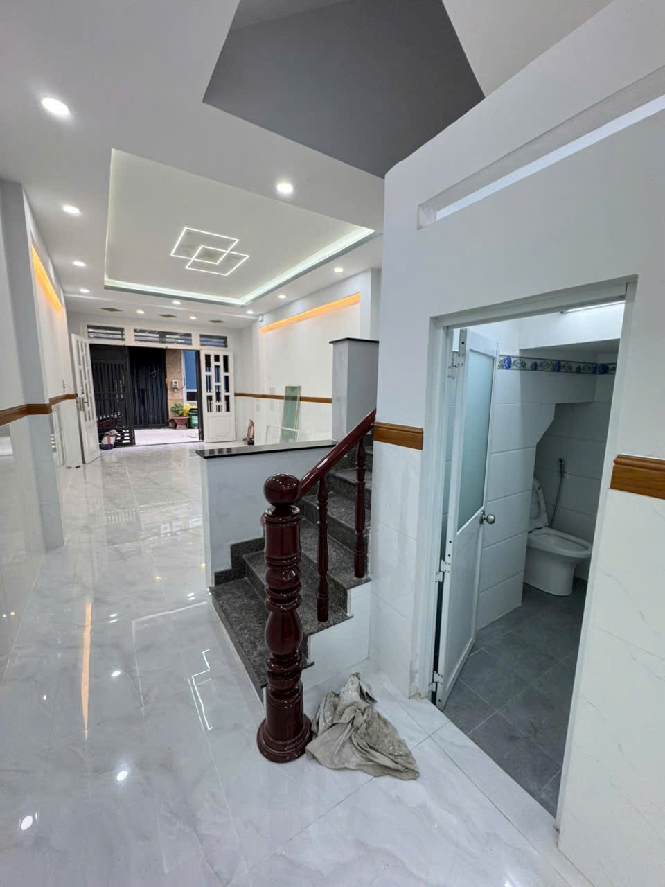 Nhà hẻm Liên Khu 4-5, Bình Hưng Hòa B, Bình Tân dt 56m2 2 lầu 4pn 3wc giá 4,8 tỷ 5