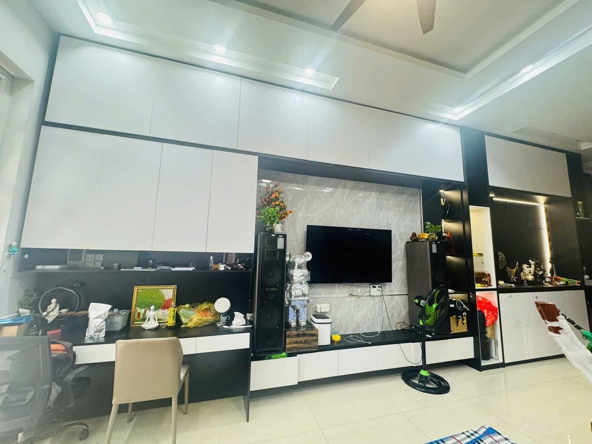 NHÀ PHỐ 4 LẦU VIP KDC ĐIỀN THUẬN – ĐƯỜNG 8M THẠNH XUÂN 23, Q.12 3
