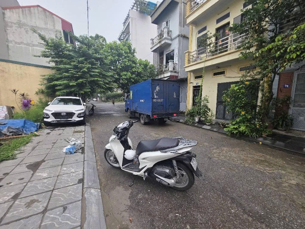 THƯỢNG THANH,LONG BIÊN 14tỷ 75m ĐẤT,MẶT TIỀN 6m,VỈA HÈ KINH DOANH 2