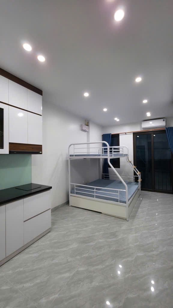 NHÀ ĐẸP TRẦN CUNG – 50M2 – 5 TẦNG – GẦN PHỐ – 9,5 TỶ 2