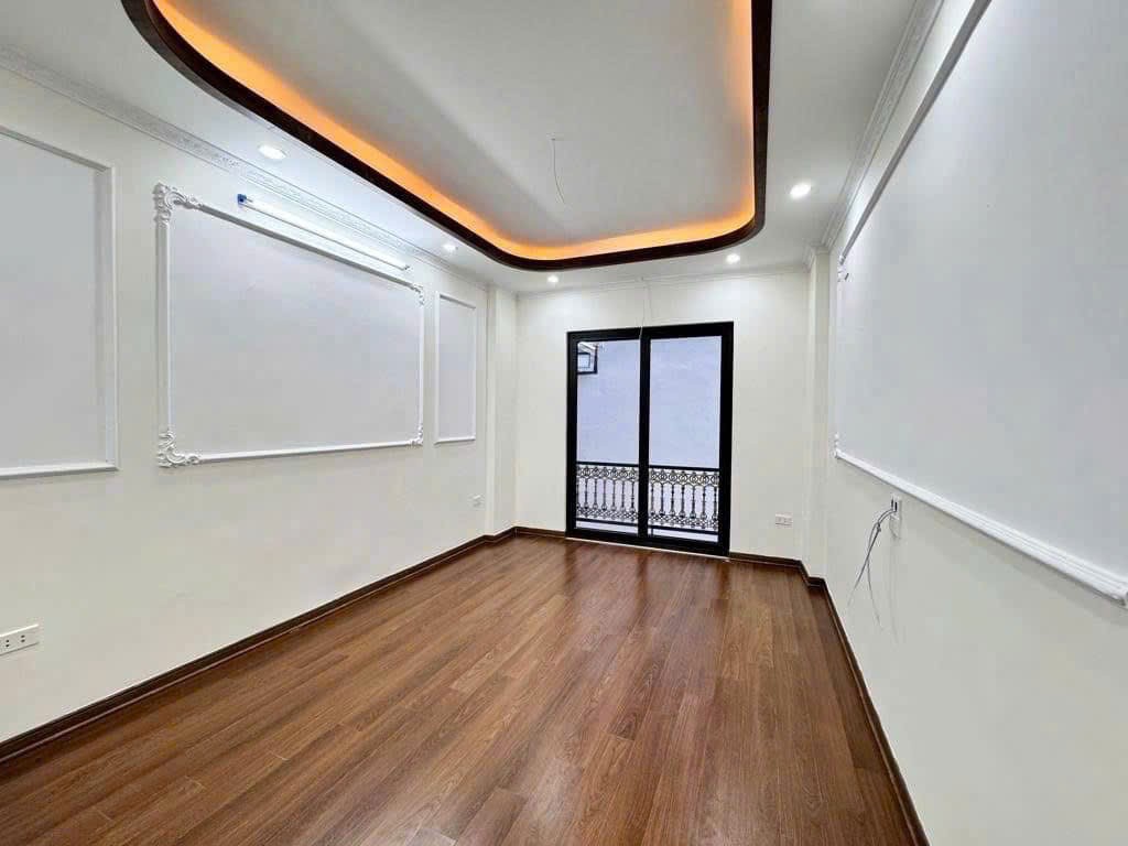 NHÀ CỔ NHUẾ – 35M2 X 6 TẦNG THANG MÁY – CẠNH KĐT RESCO – HƠN 8 TỶ 3