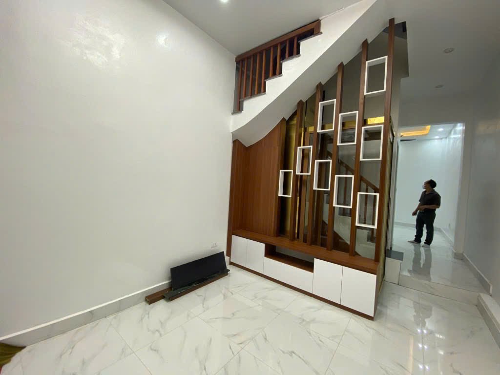 NHÀ VĂN HỘI – 5 TẦNG MỚI ĐẸP – GẦN HỌC VIỆN TÀI CHÍNH – HƠN 5 TỶ